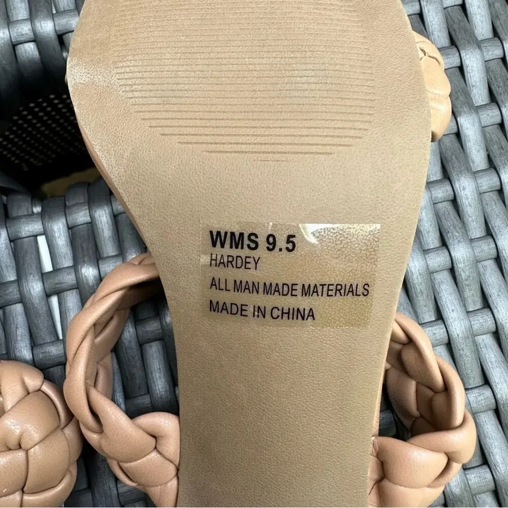 Dolce Vita | NWOB Harvey Tan Block Heels Size 9.5